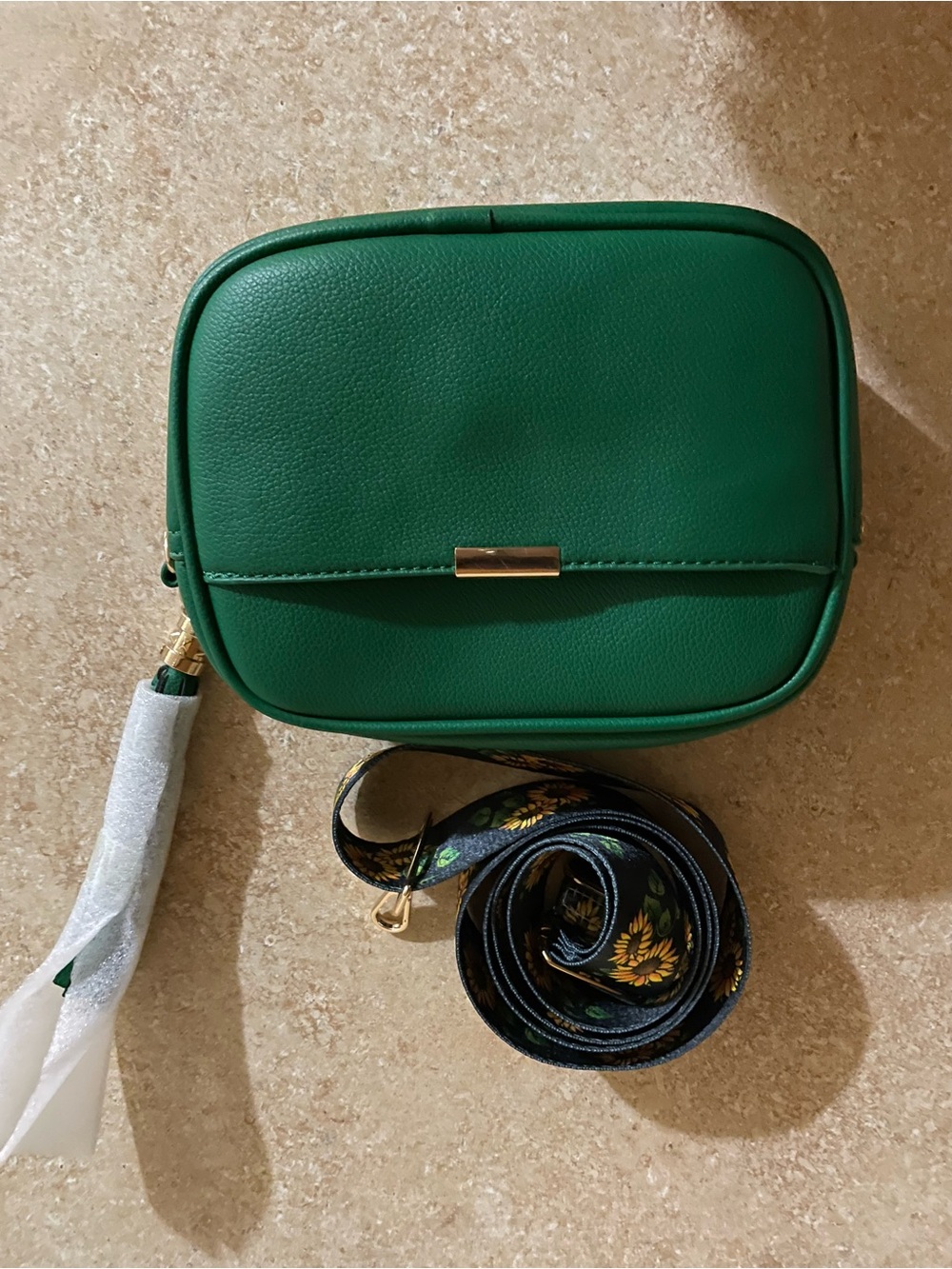 NWOT  Green Crossbody Camera Bag with sunflower guitar Strap